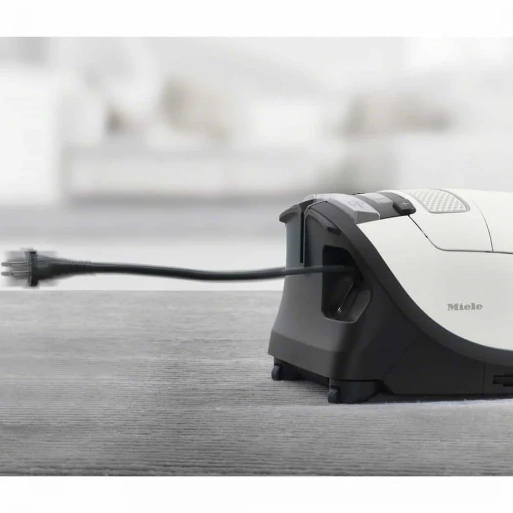 Miele Cat and Dog Complete C3 Canister Vacuum - Image 5