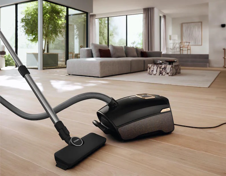 Miele Guard L1 AllFloor Vacuum Cleaner - Image 4