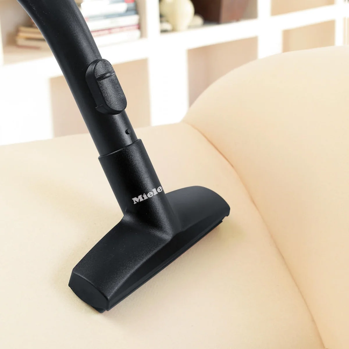 Miele SPD20 Wide Upholstery Tool - Image 3